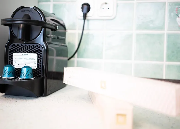 Apartman Free Parking - Little Urban Hideaway - Wifi, Ac