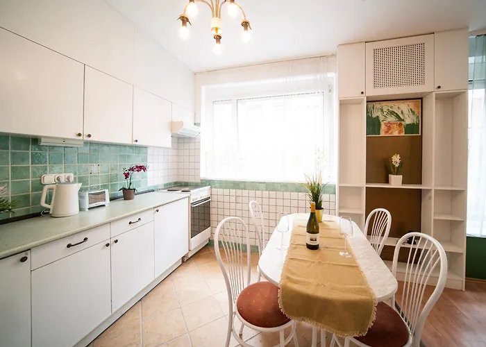 Apartman Free Parking - Little Urban Hideaway - Wifi, Ac Budapest